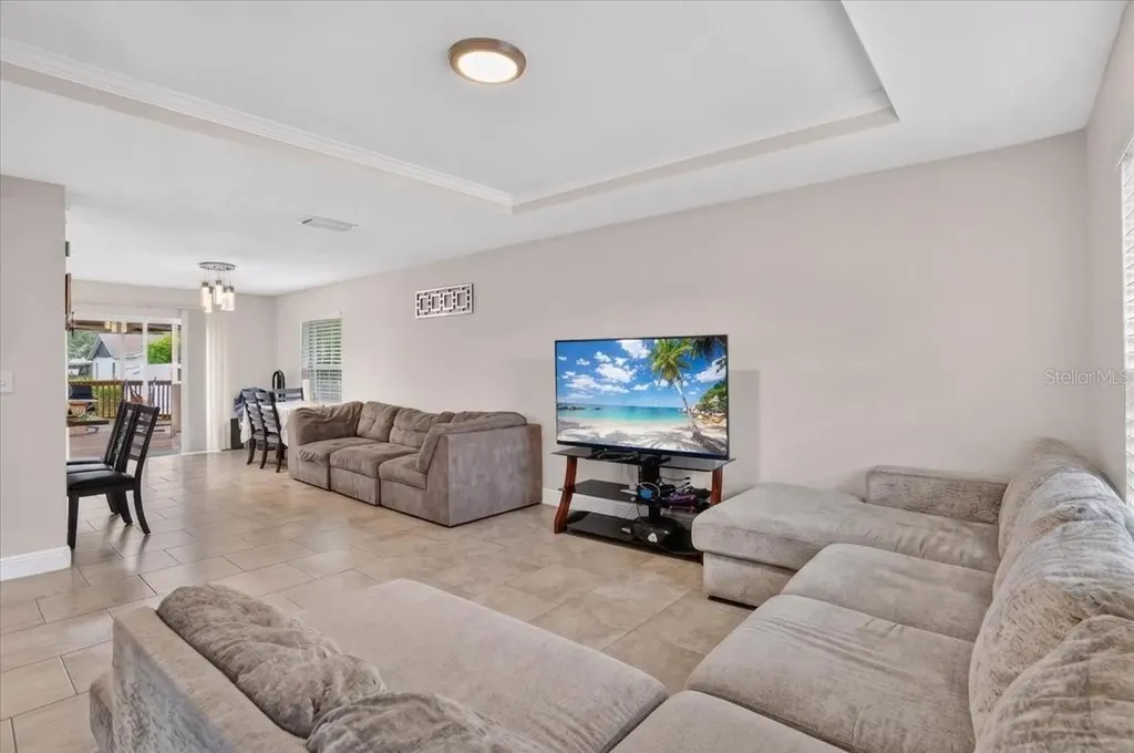 1607 E Linebaugh Avenue Tampa FL 33612
