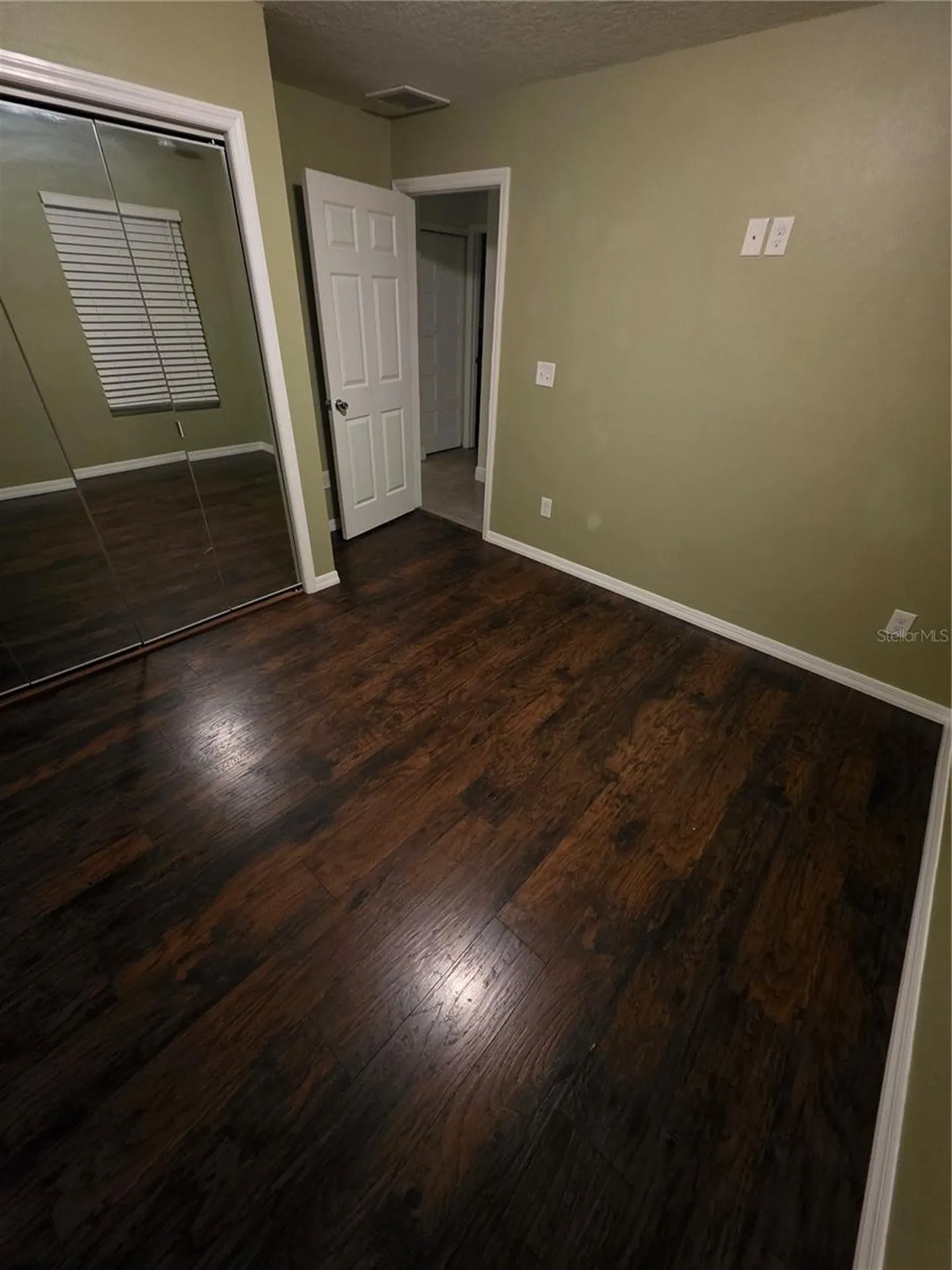 1607 E Linebaugh Avenue Tampa FL 33612
