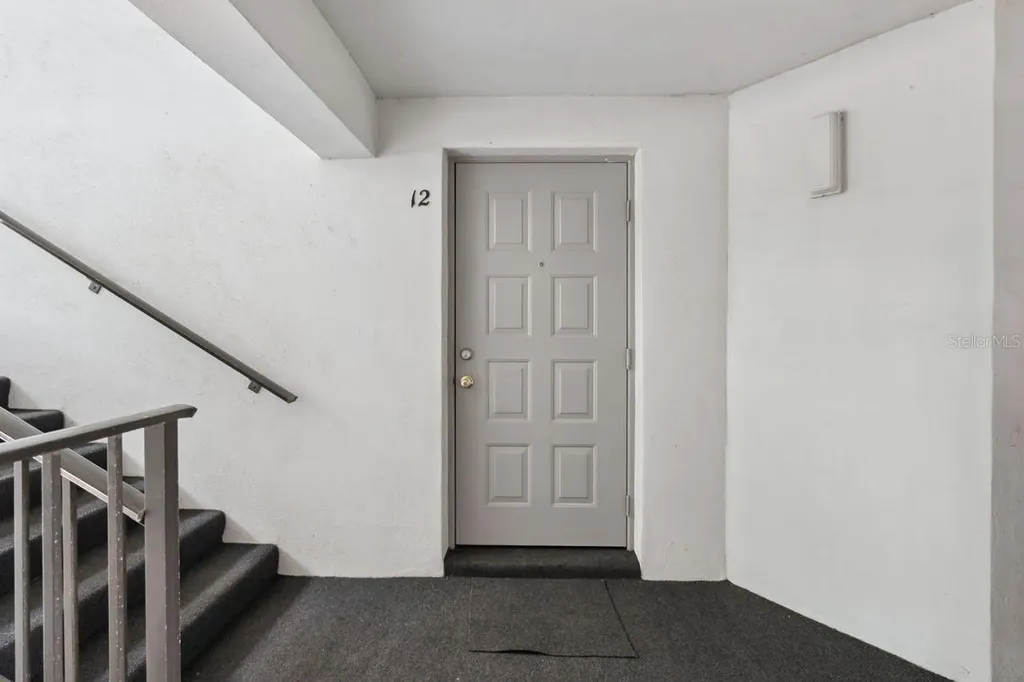 8215 Sun Spring Circle Orlando FL 32825