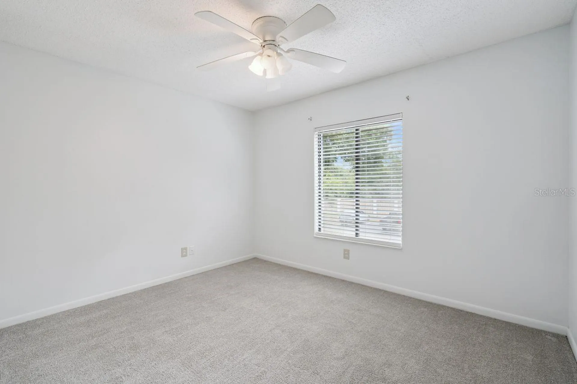 8215 Sun Spring Circle Orlando FL 32825