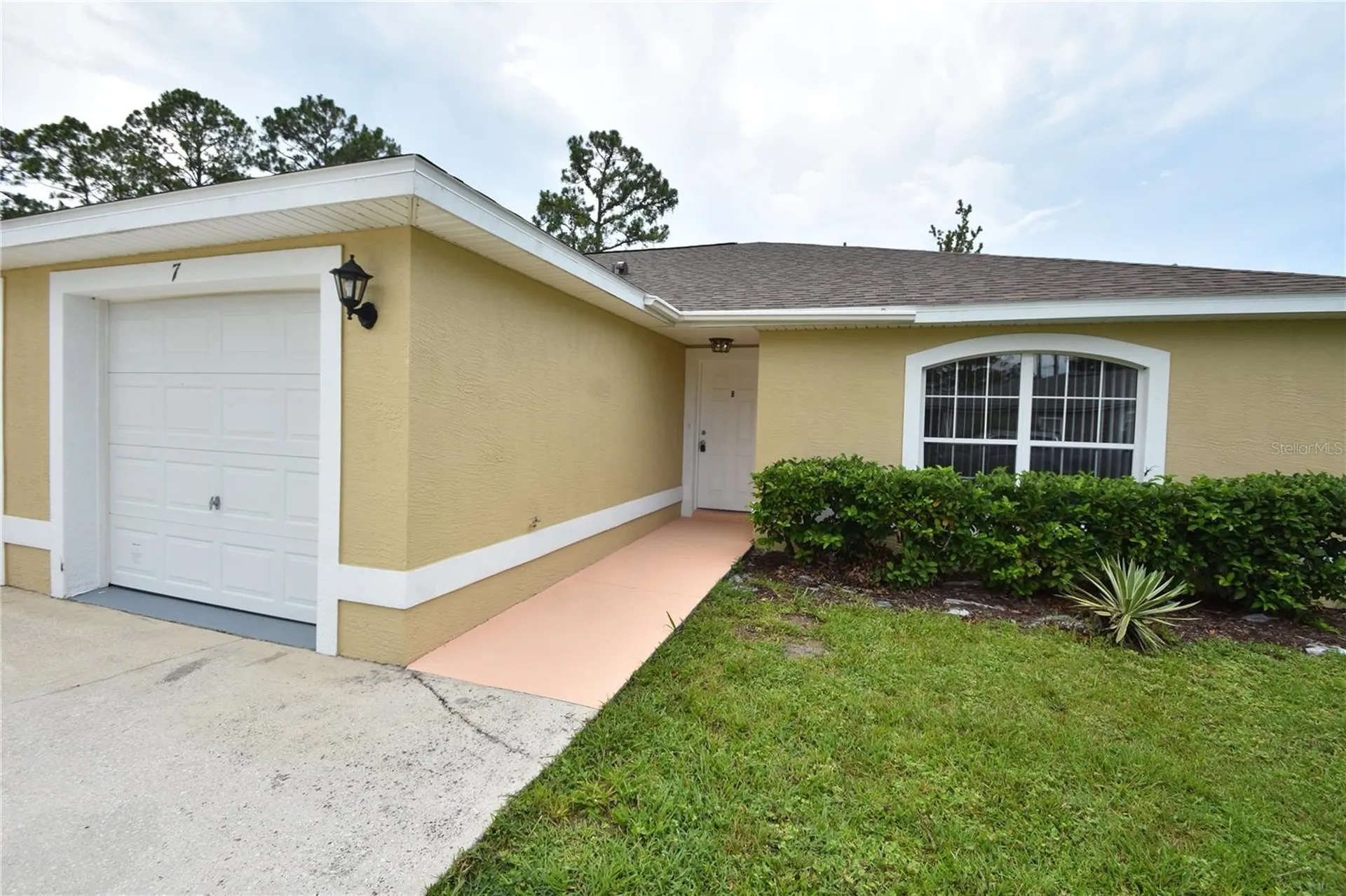 7 Ryarbor Drive Palm Coast FL 32164
