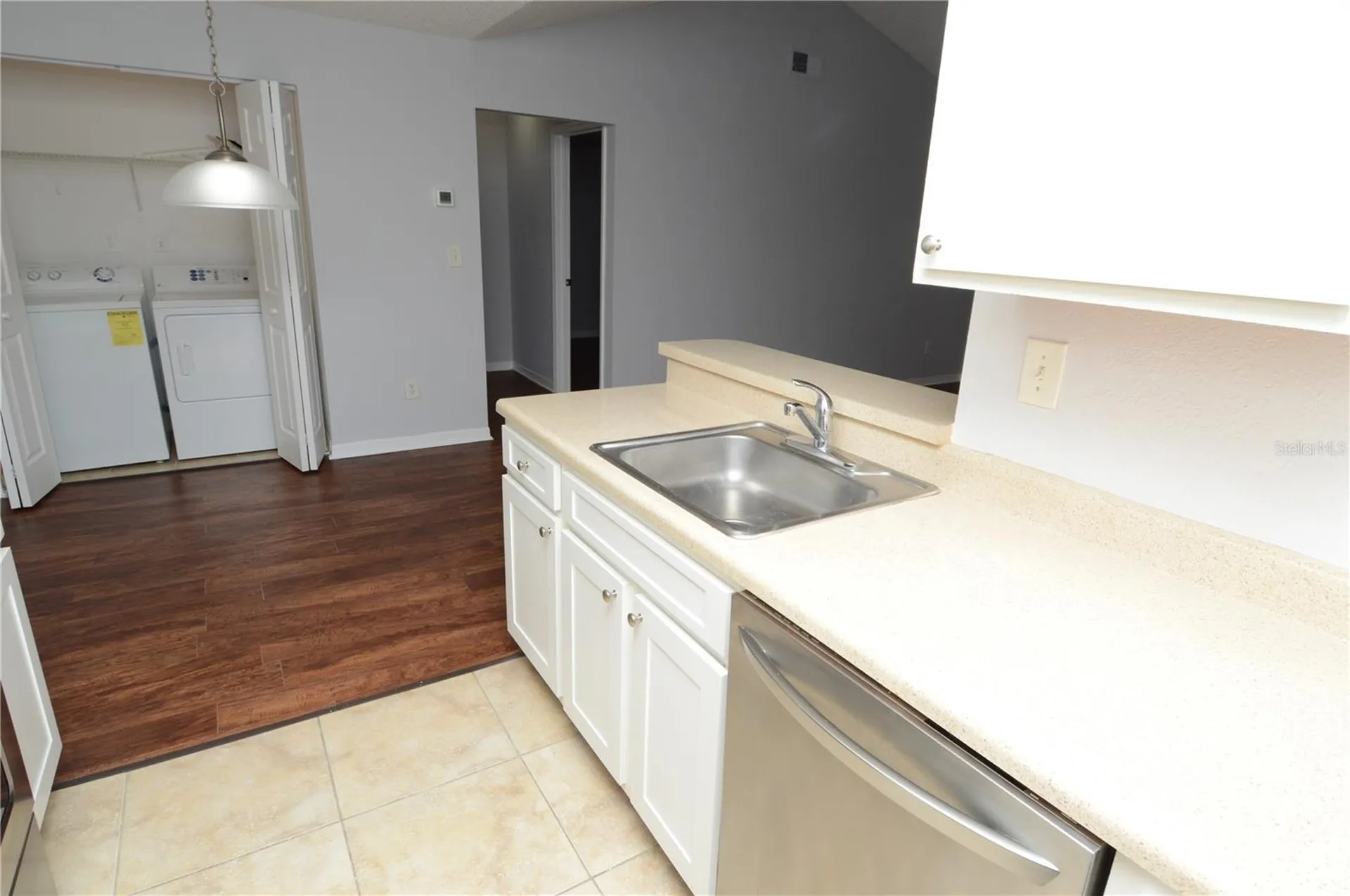 10263 Gandy Boulevard N St Petersburg FL 33702