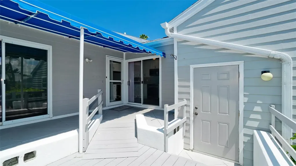 506 Woodstork Circle Bradenton FL 34209