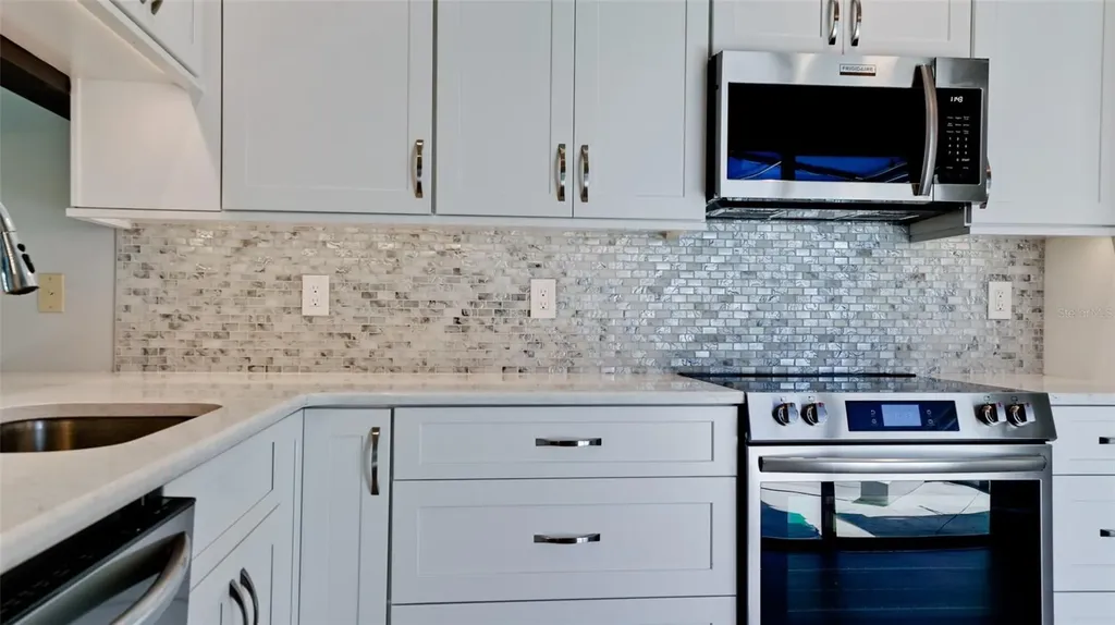 506 Woodstork Circle Bradenton FL 34209