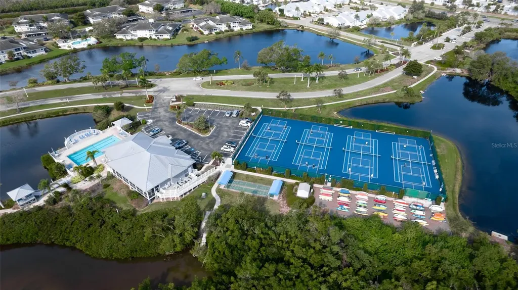 506 Woodstork Circle Bradenton FL 34209