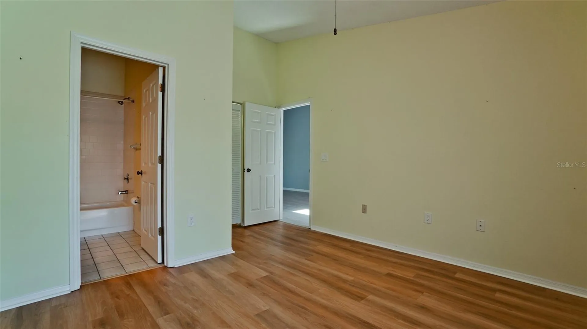 506 Woodstork Circle Bradenton FL 34209