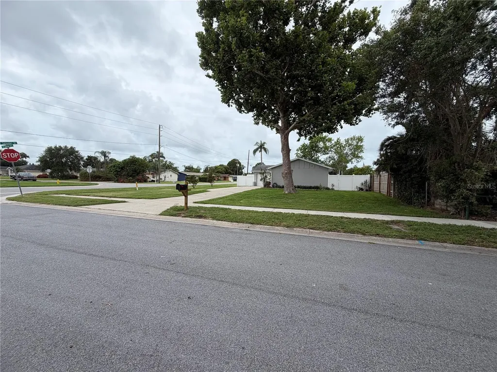 820 San Salvador Drive Dunedin FL 34698