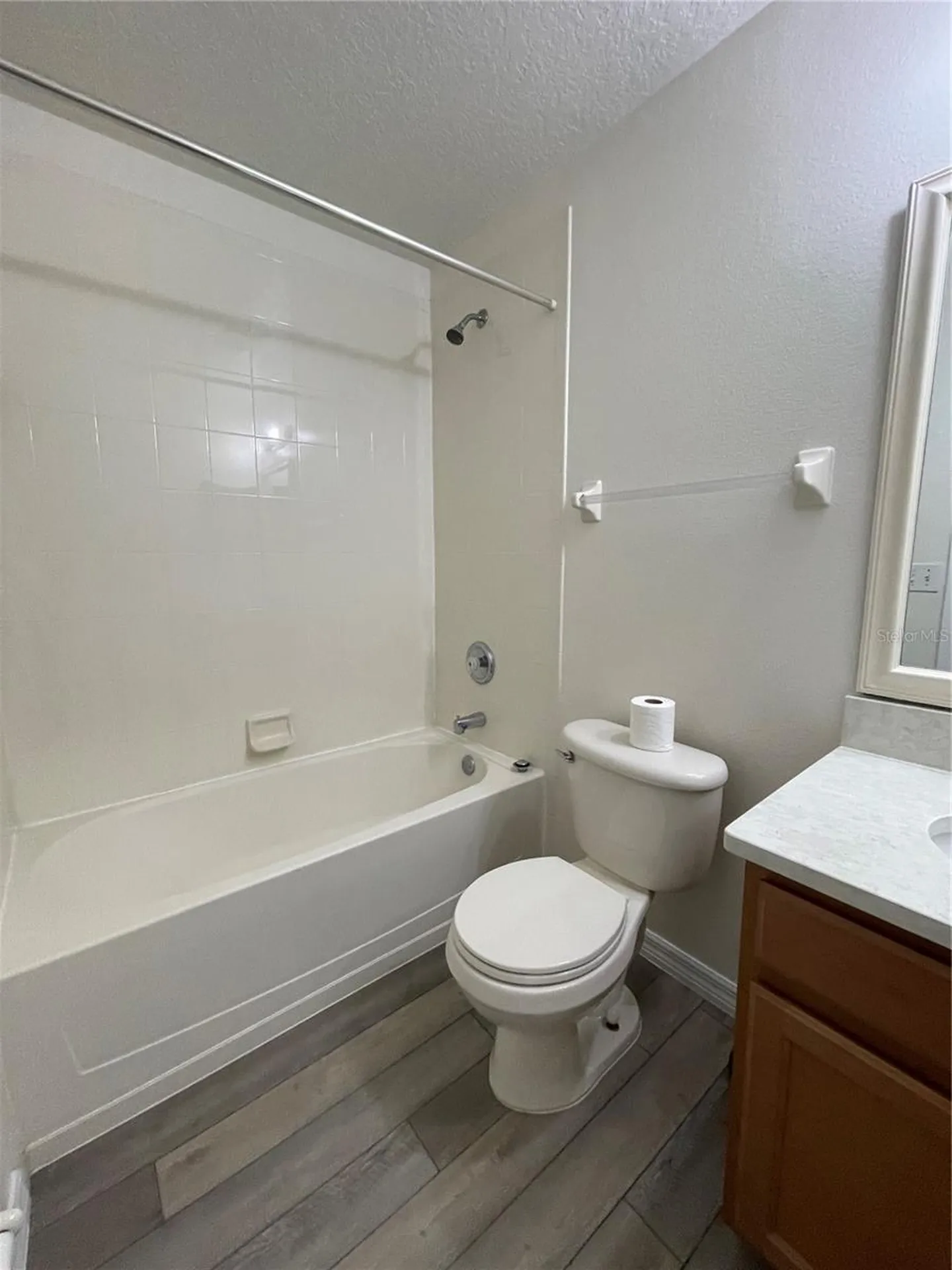 636 Cresting Oak Circle Orlando FL 32824