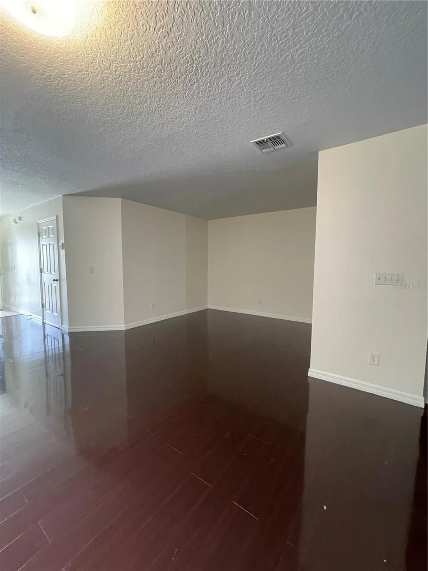 636 Cresting Oak Circle Orlando FL 32824
