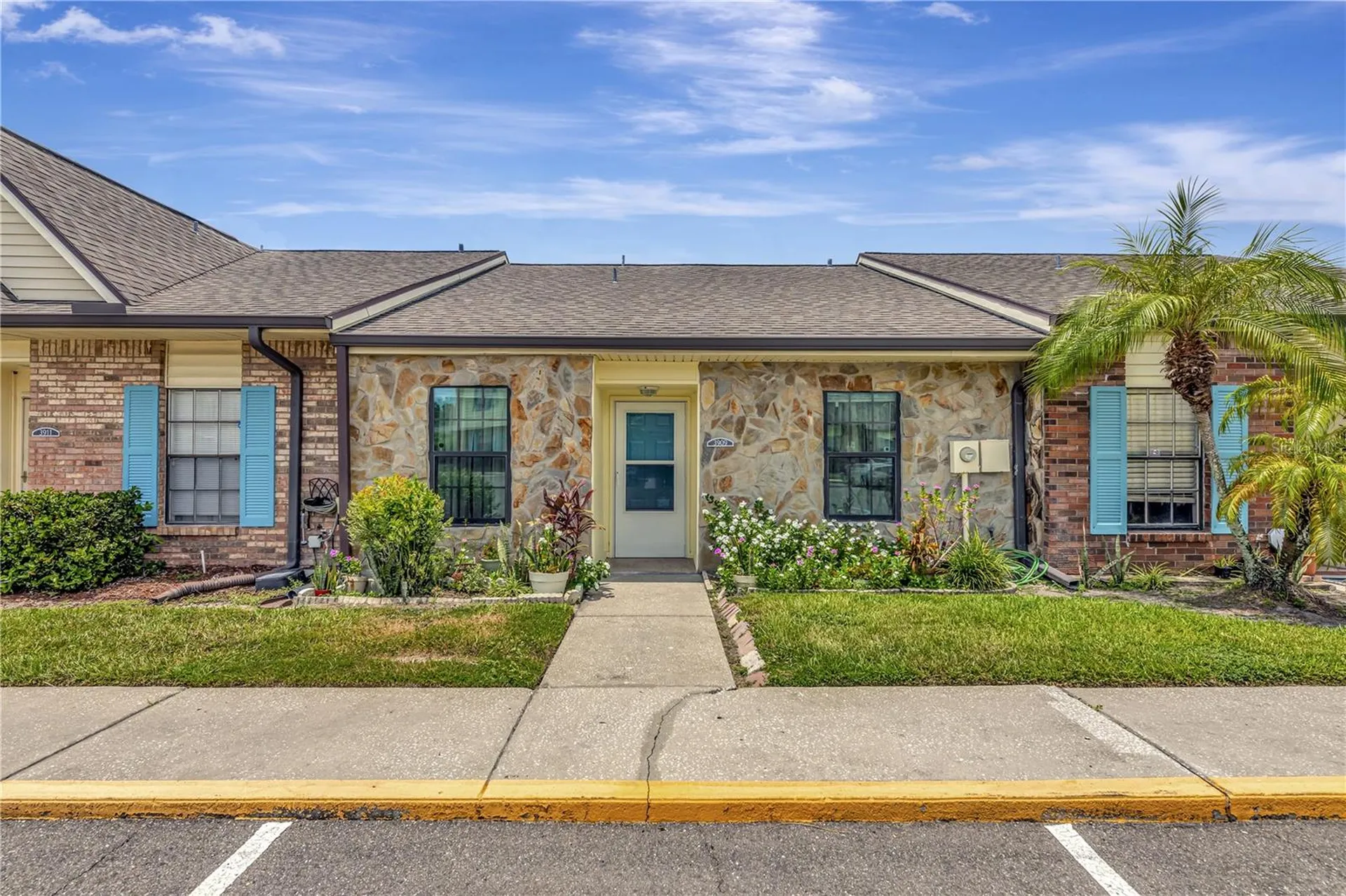 3909 Carroll Cypress Court Tampa FL 33614