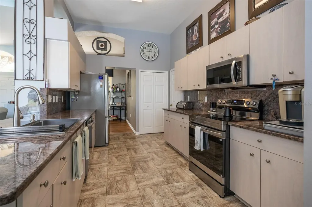 1887 Creekwater Boulevard Port Orange FL 32128