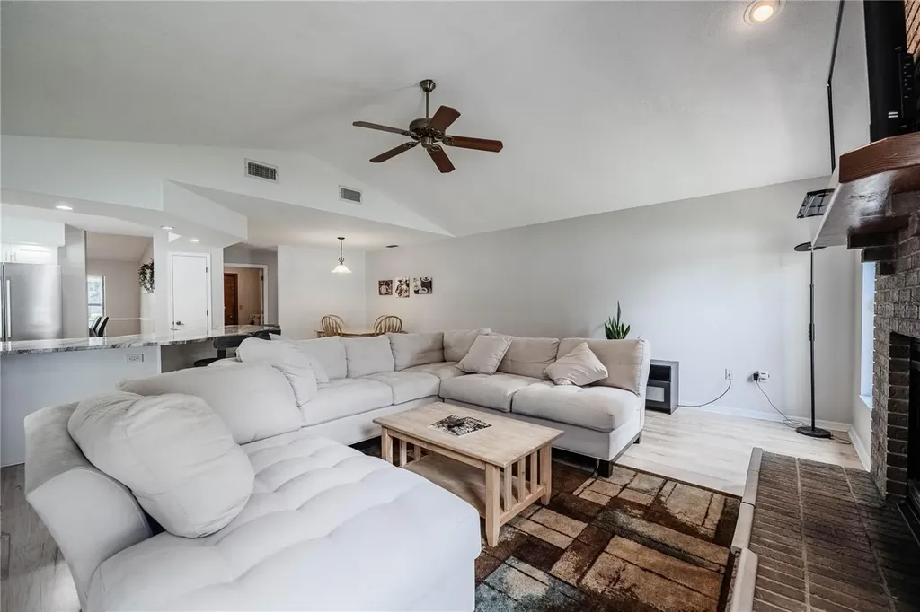 1749 Lady Bowers Trail Lakeland FL 33809