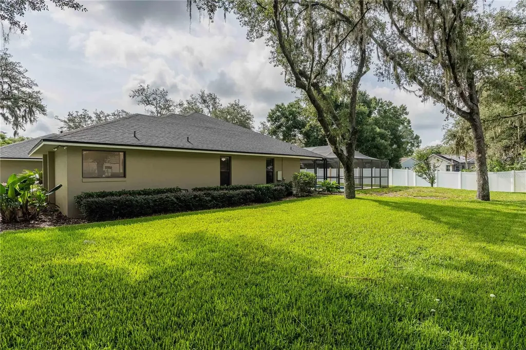 1749 Lady Bowers Trail Lakeland FL 33809