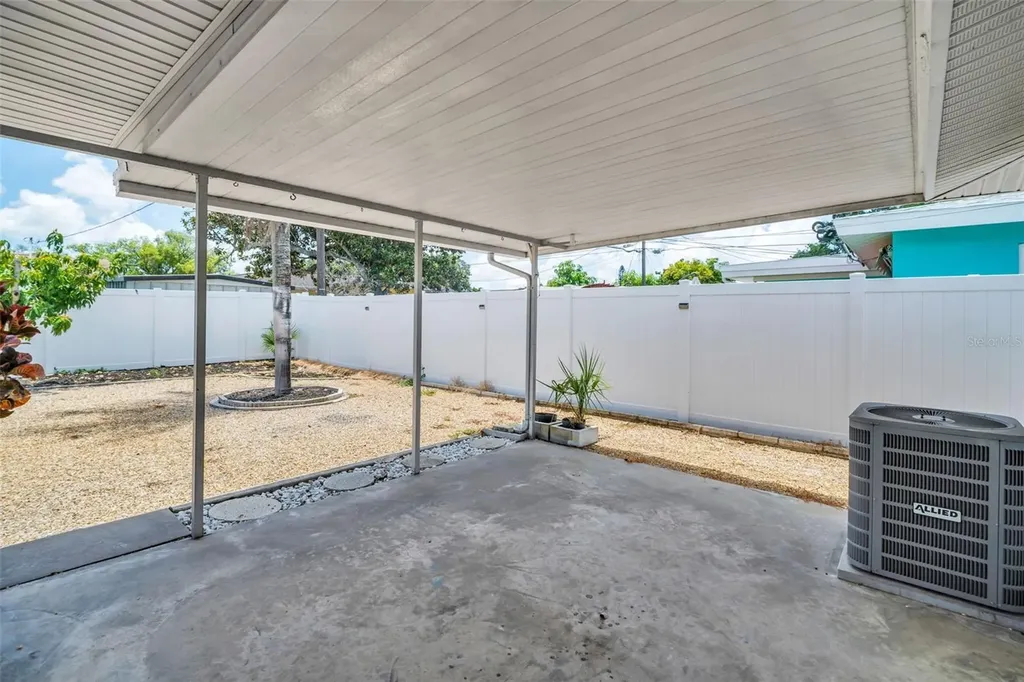 2301 Whitman Street Clearwater FL 33765