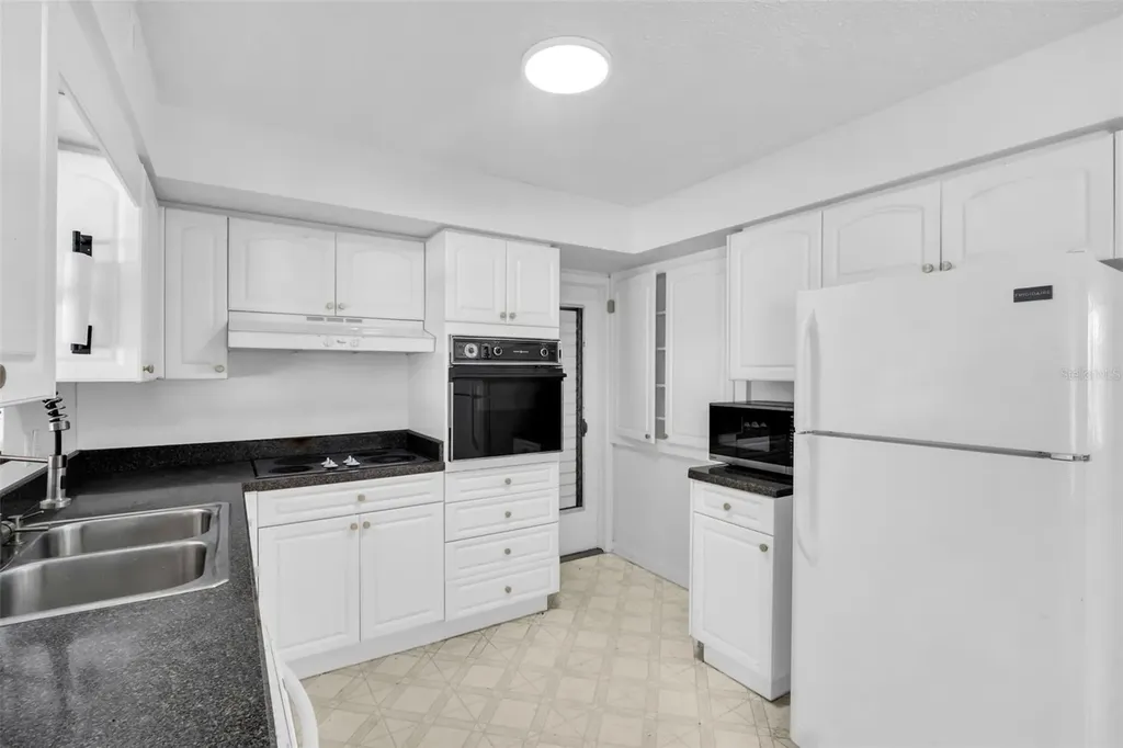 2301 Whitman Street Clearwater FL 33765