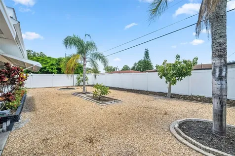2301 Whitman Street Clearwater FL 33765