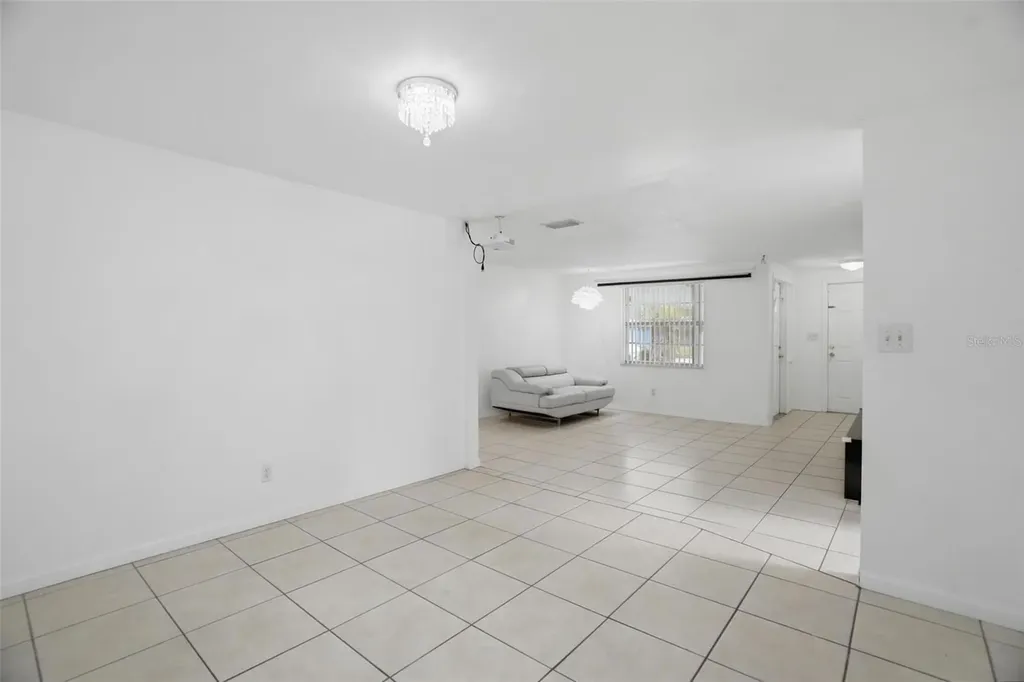 8855 53rd Way N Pinellas Park FL 33782