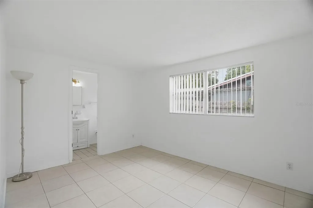8855 53rd Way N Pinellas Park FL 33782