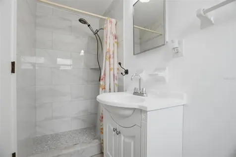 8855 53rd Way N Pinellas Park FL 33782