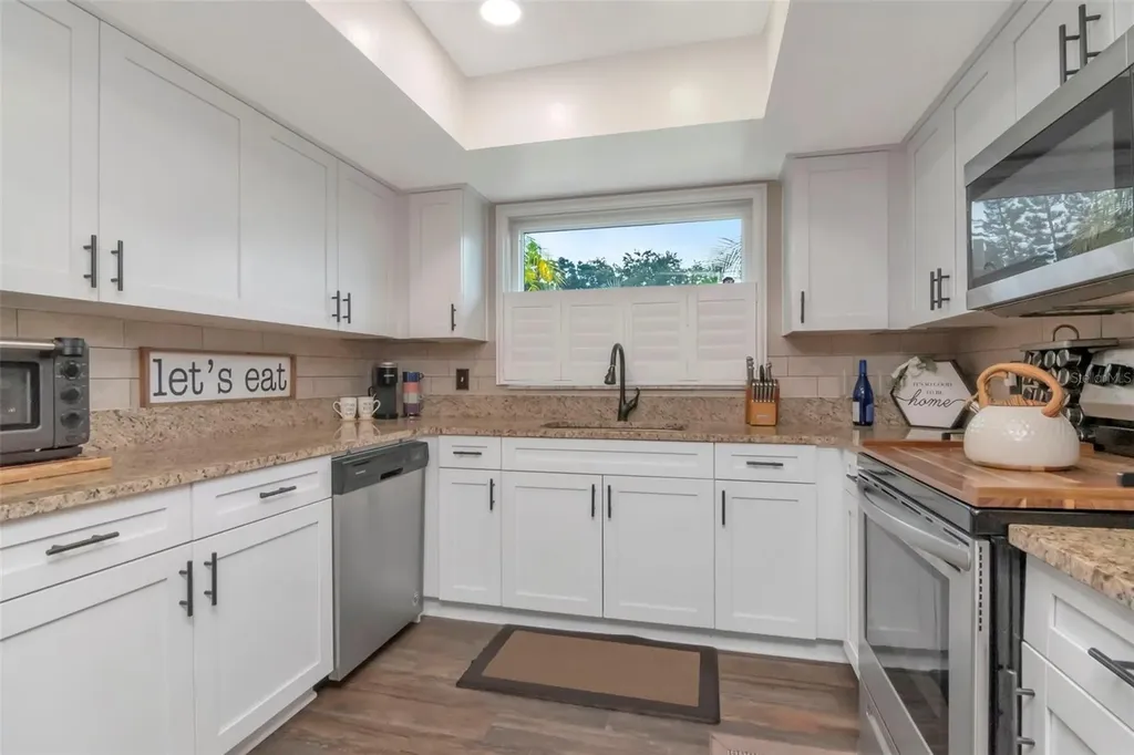 7001 70th Avenue N Pinellas Park FL 33781