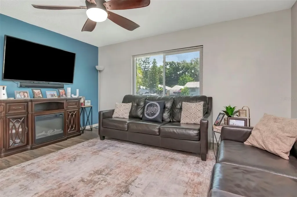 7001 70th Avenue N Pinellas Park FL 33781