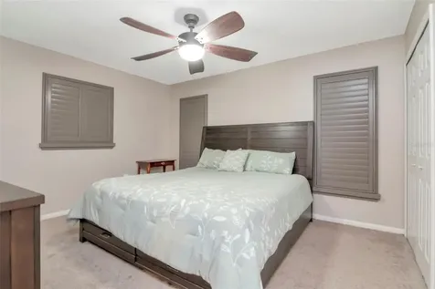 7001 70th Avenue N Pinellas Park FL 33781