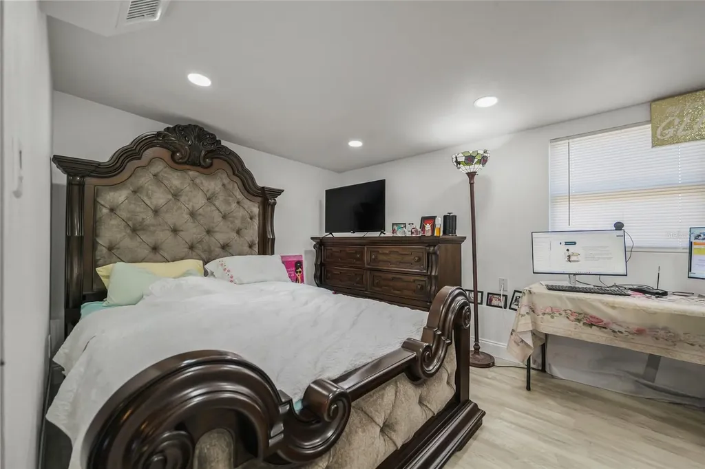 1118 Excalibur Street Holiday FL 34690