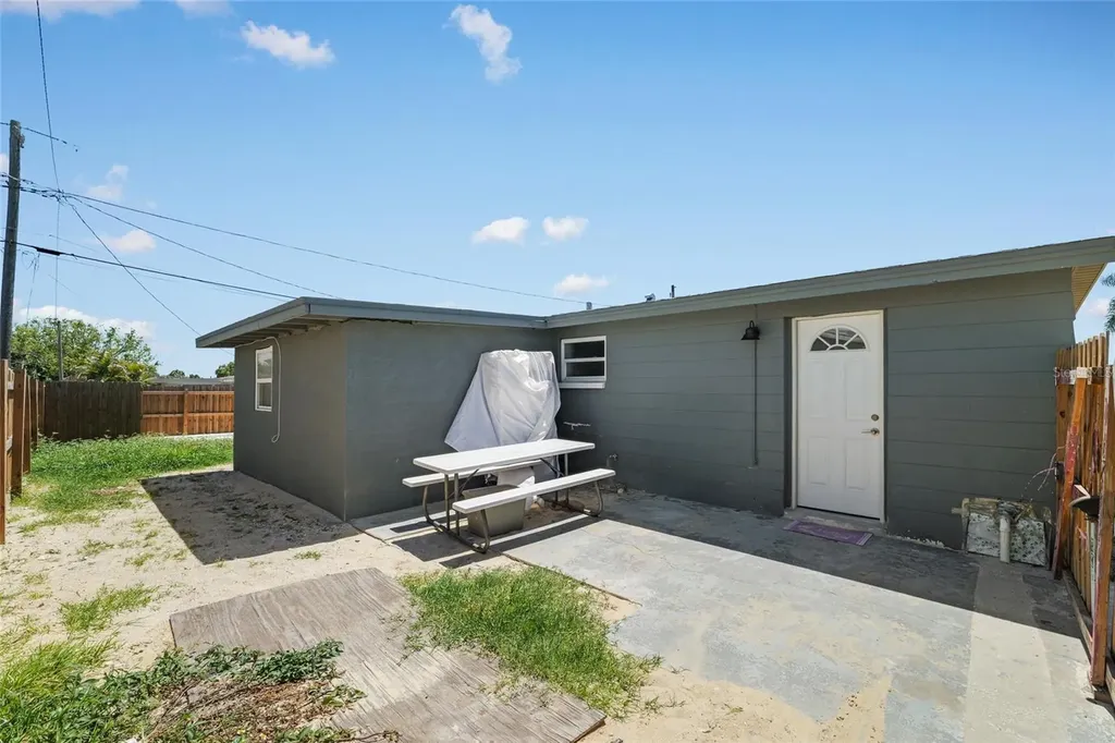 1118 Excalibur Street Holiday FL 34690
