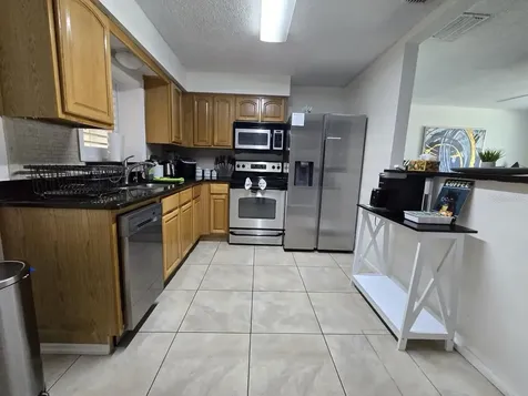 1430 Parkview Lane Largo FL 33770