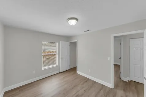 3821 E Norfolk Street Tampa FL 33604