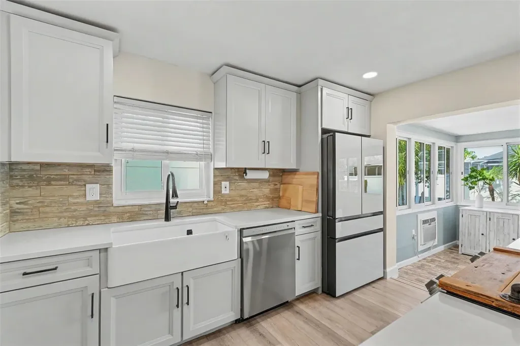 2061 Fair Oak Drive Clearwater FL 33763