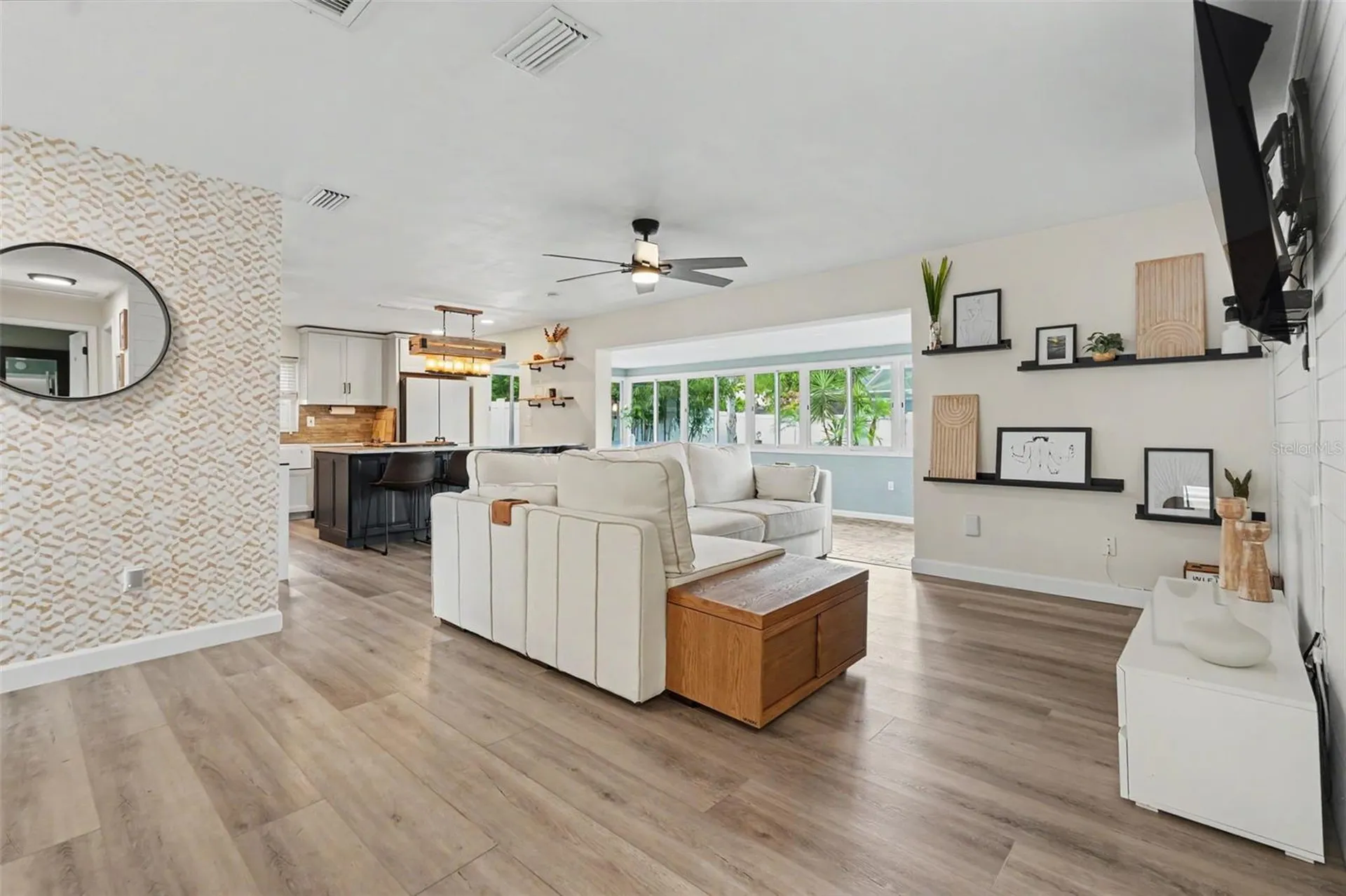 2061 Fair Oak Drive Clearwater FL 33763