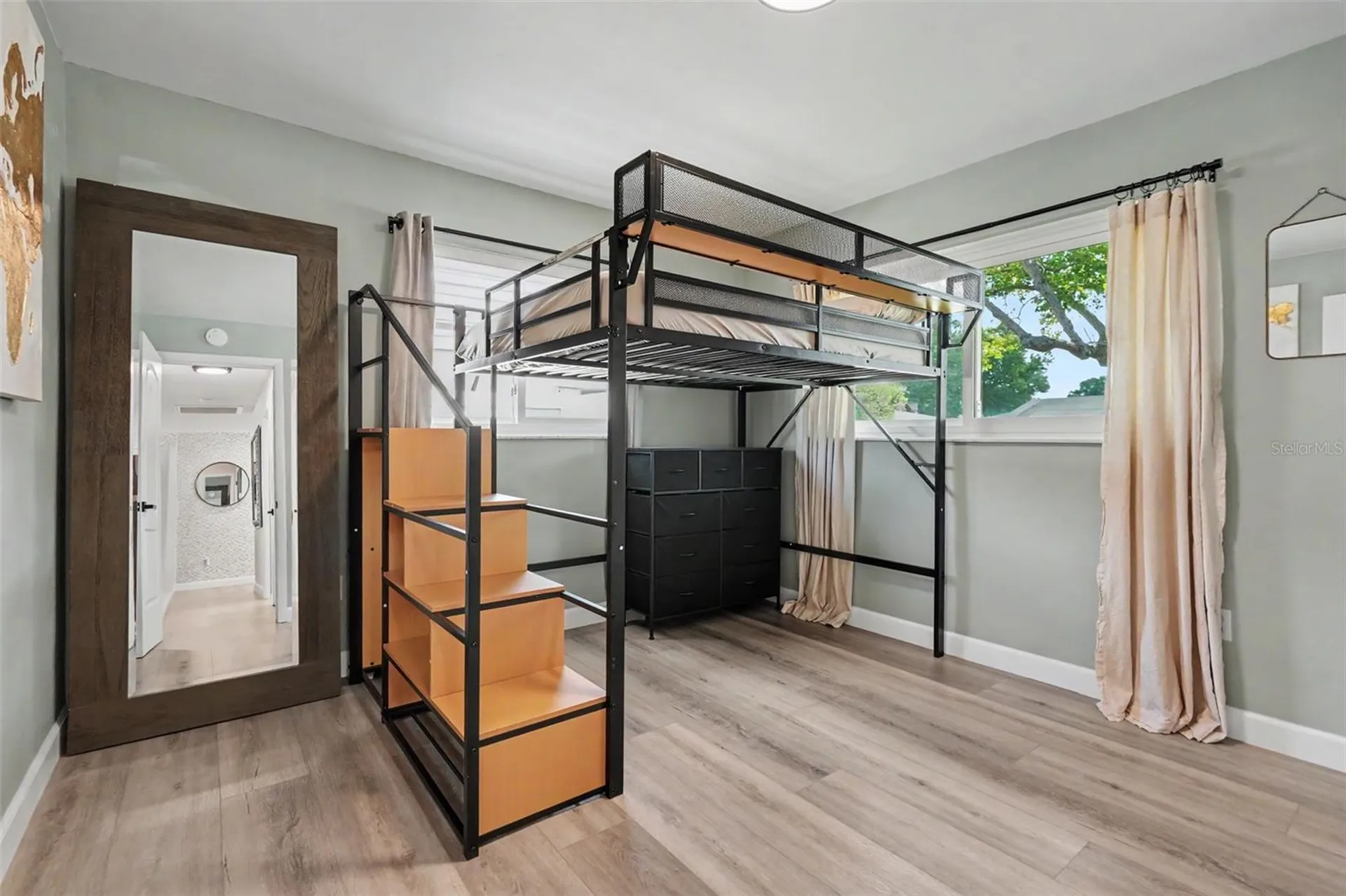 2061 Fair Oak Drive Clearwater FL 33763