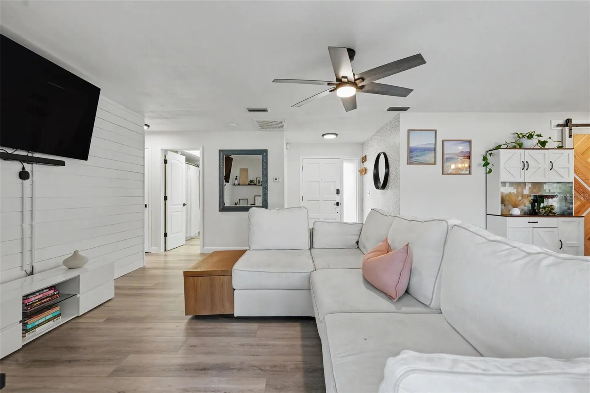 2061 Fair Oak Drive Clearwater FL 33763