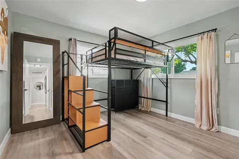 2061 Fair Oak Drive Clearwater FL 33763