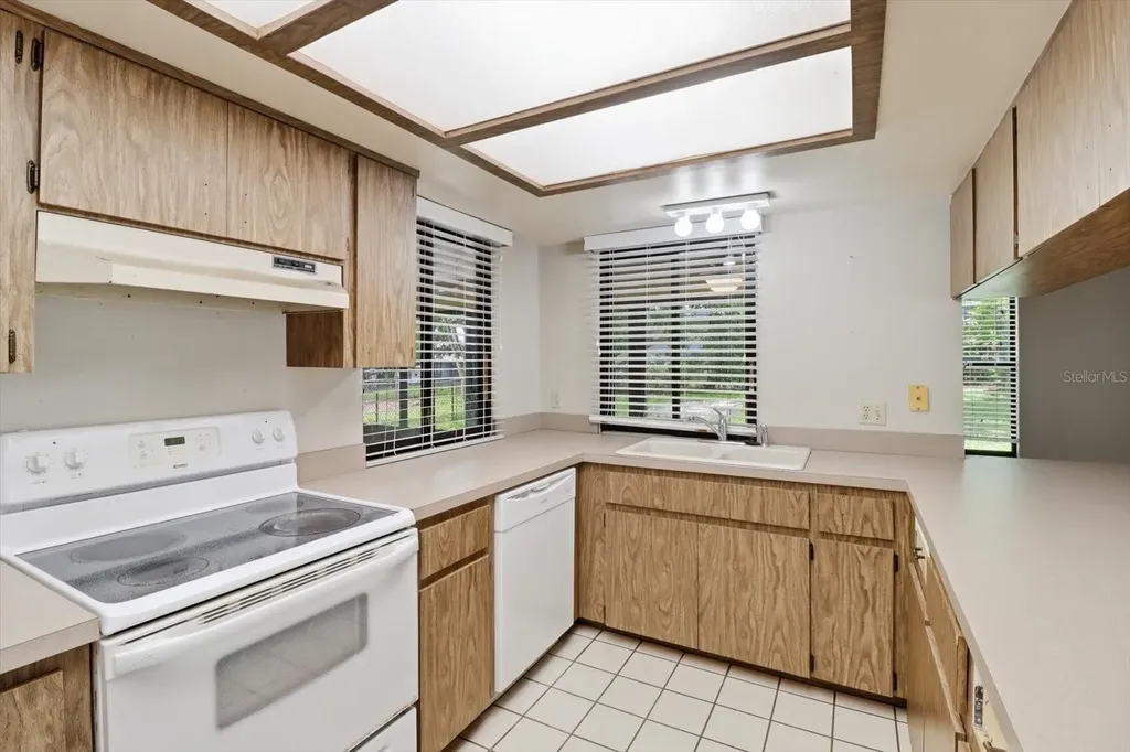 2065 W Shining Dawn Lane Lecanto FL 34461