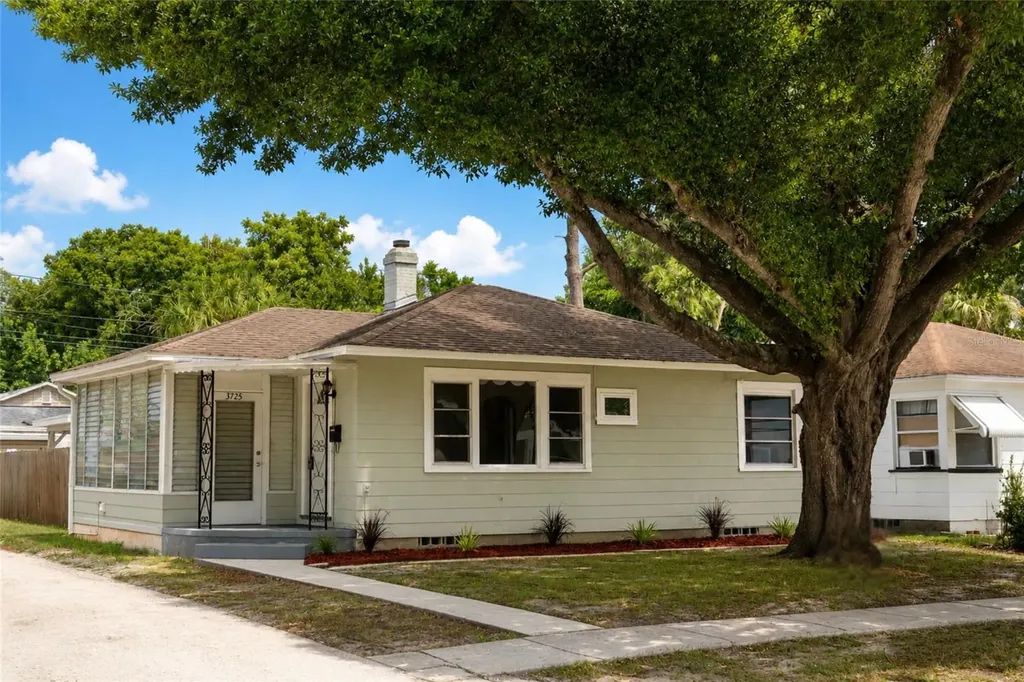 3725 18th Street N St Petersburg FL 33713
