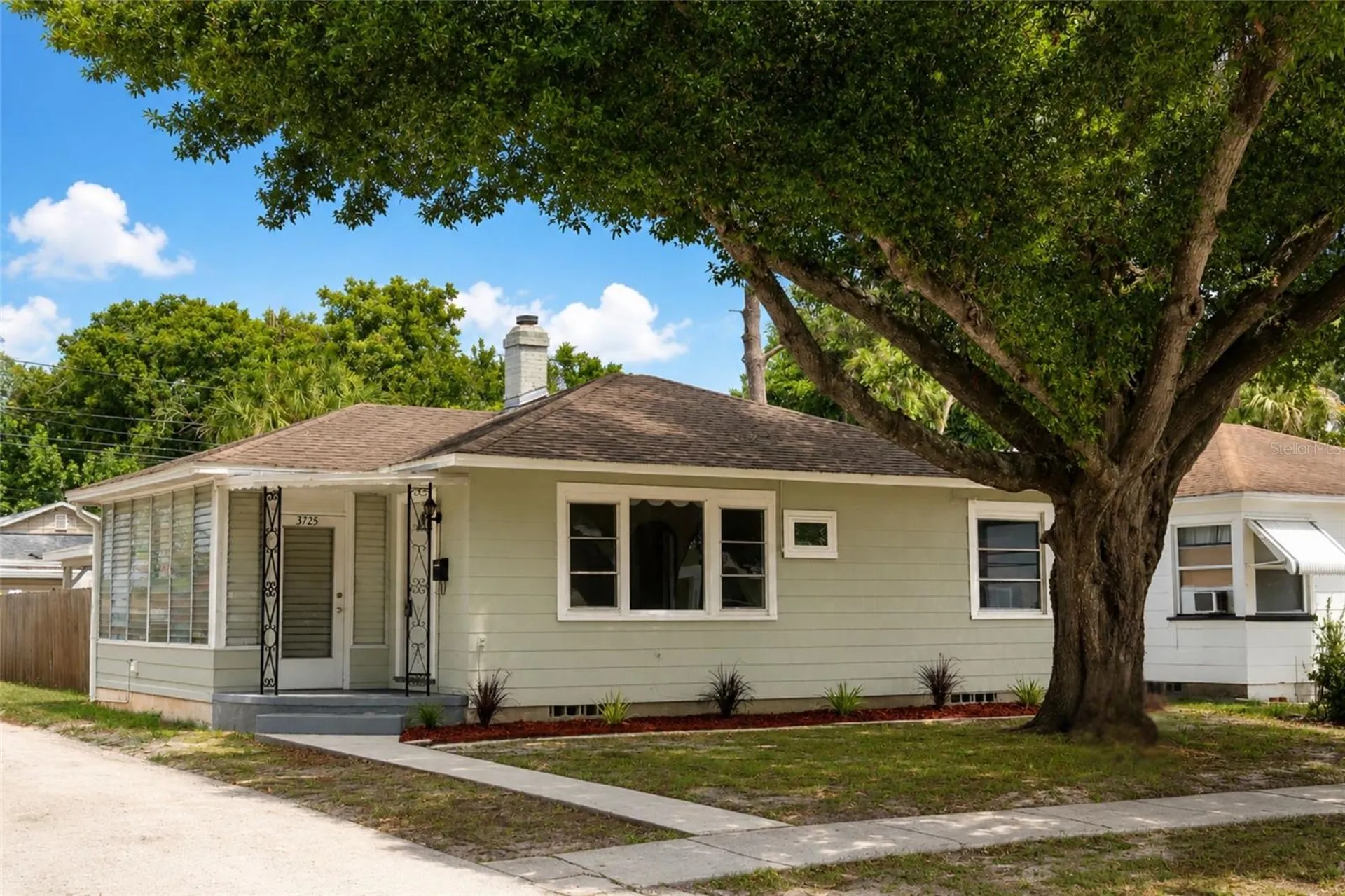 3725 18th Street N St Petersburg FL 33713