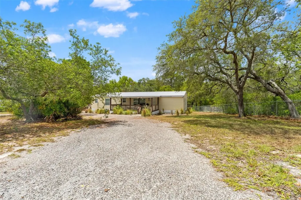 7876 Ridge Road Weeki Wachee FL 34613