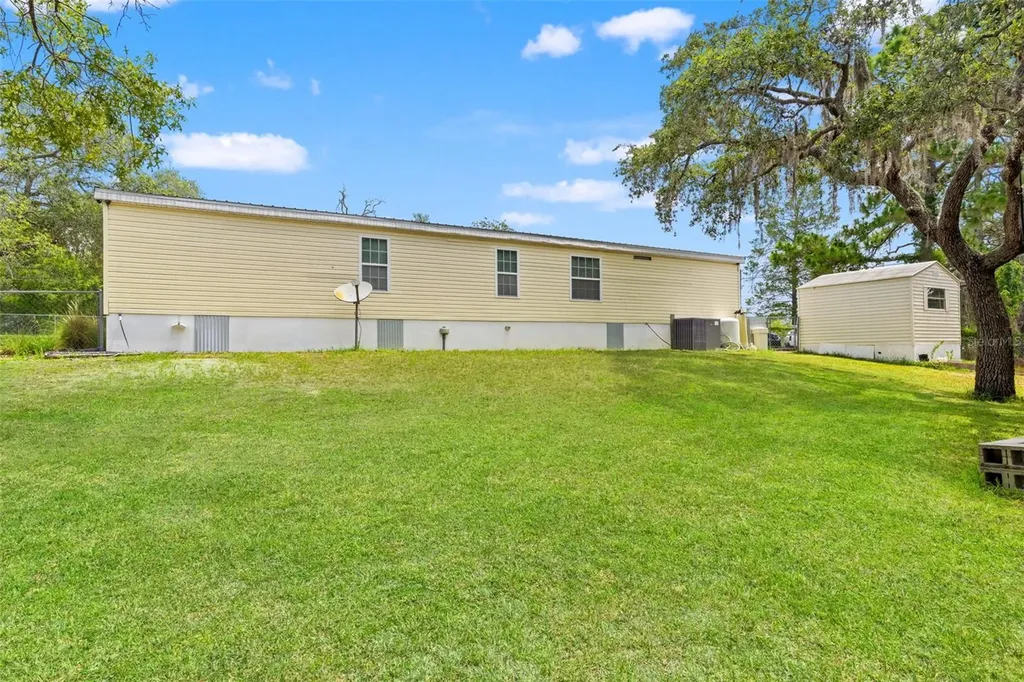 7876 Ridge Road Weeki Wachee FL 34613
