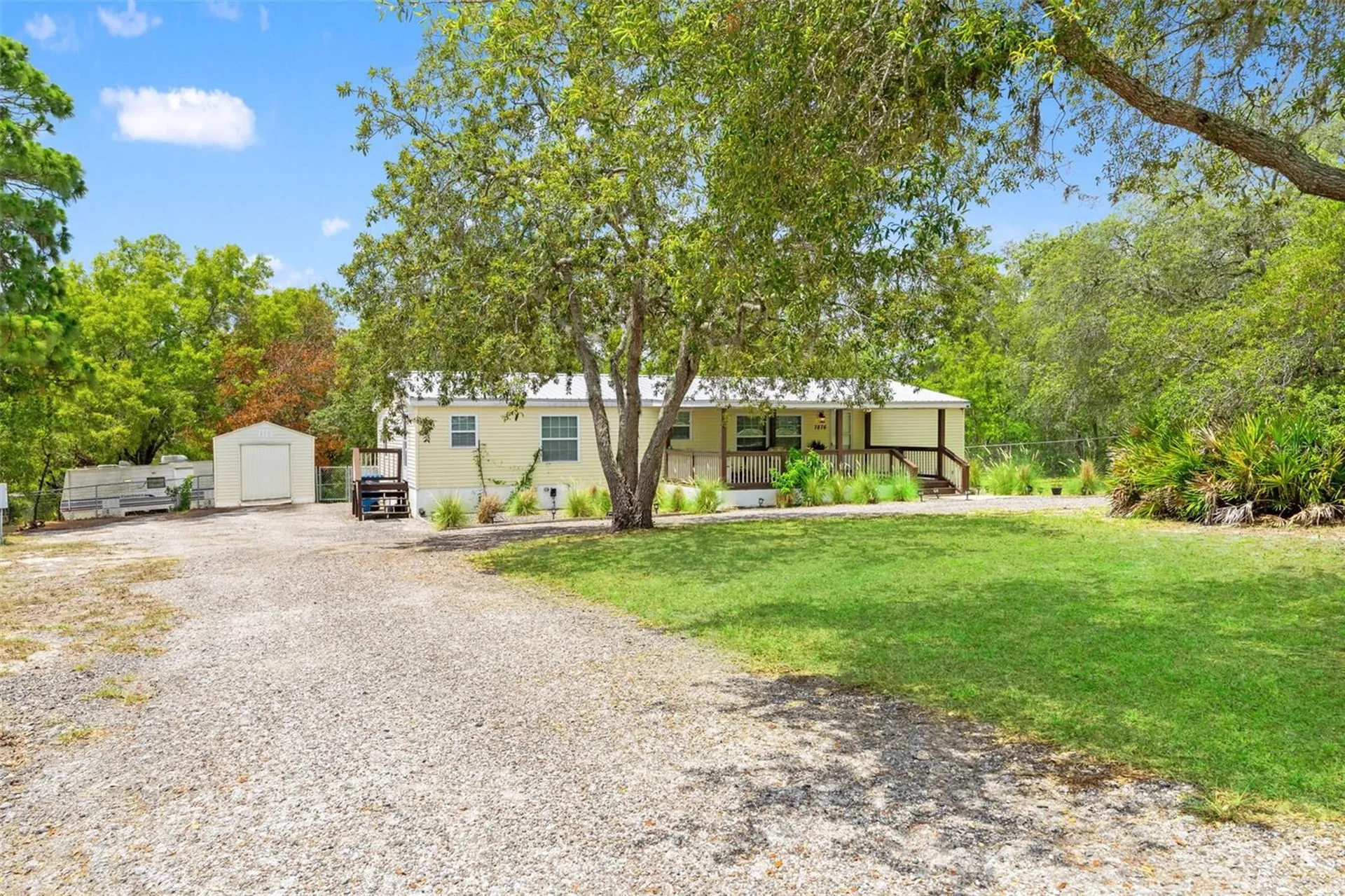 7876 Ridge Road Weeki Wachee FL 34613