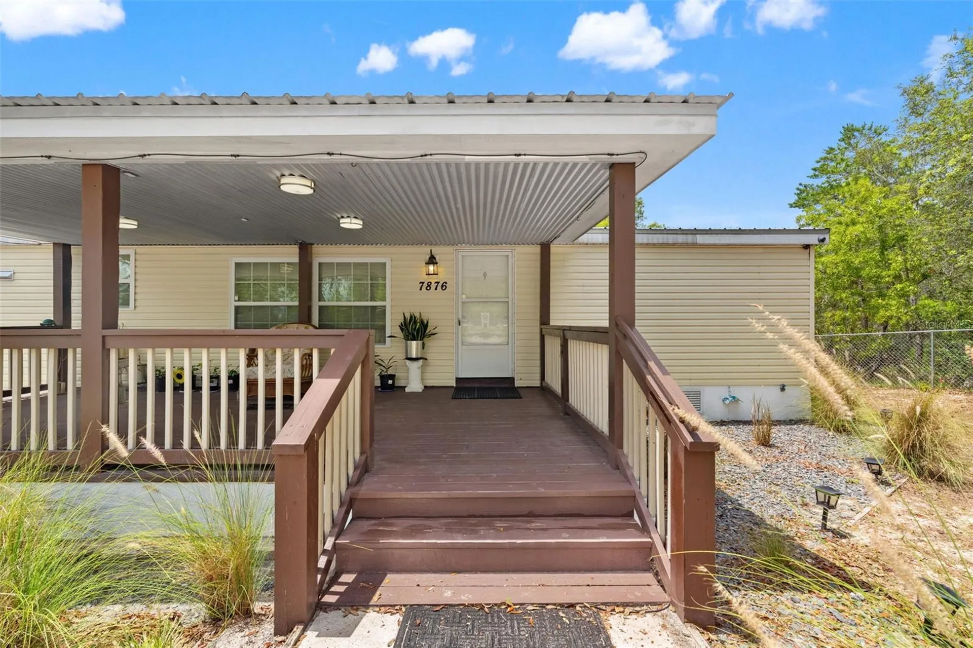 7876 Ridge Road Weeki Wachee FL 34613