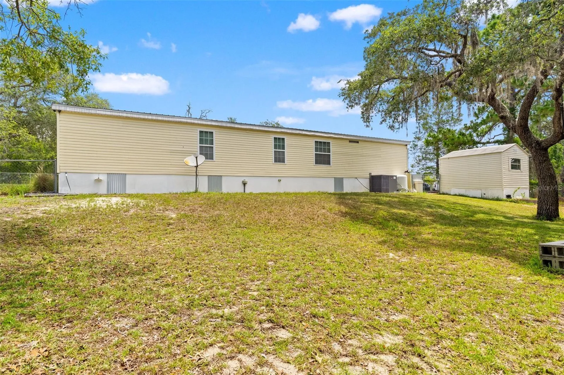 7876 Ridge Road Weeki Wachee FL 34613