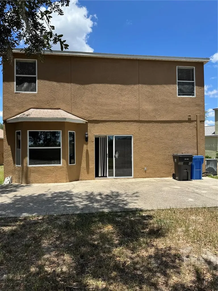 18006 Birdwater Drive Tampa FL 33647