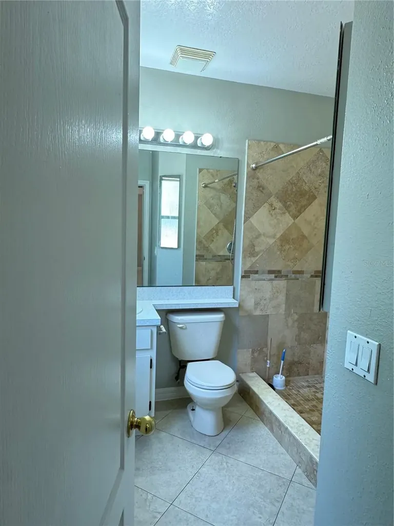 18006 Birdwater Drive Tampa FL 33647