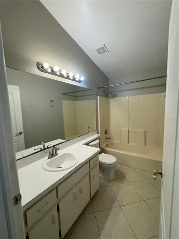 18006 Birdwater Drive Tampa FL 33647