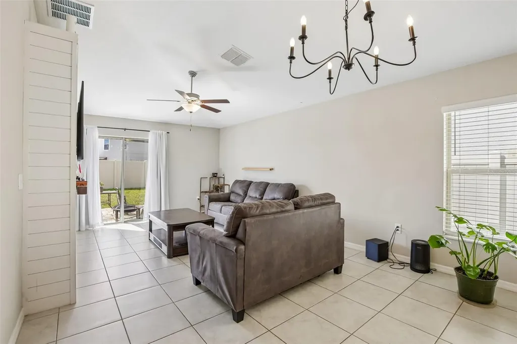 9415 Lemon Drop Loop Sun City Center FL 33573