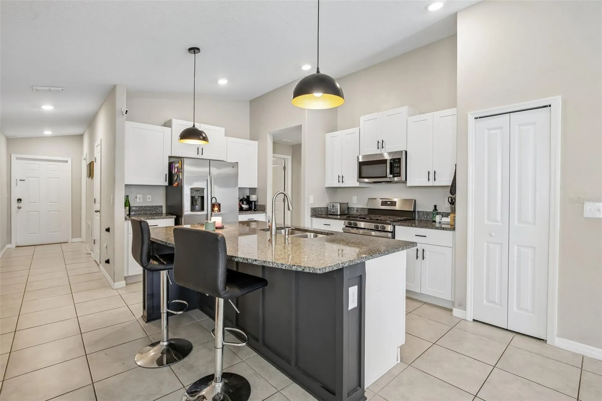 9415 Lemon Drop Loop Sun City Center FL 33573