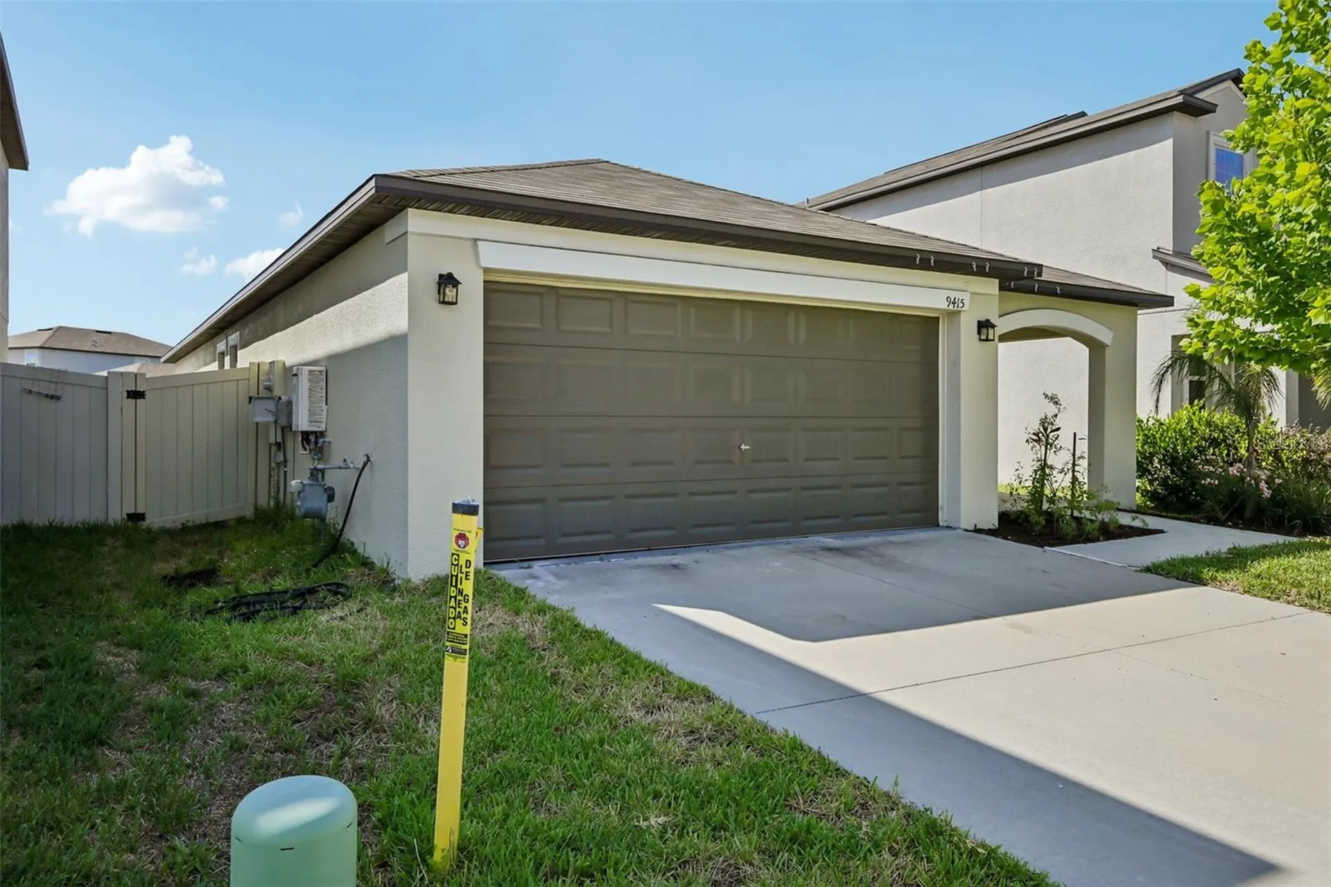 9415 Lemon Drop Loop Sun City Center FL 33573