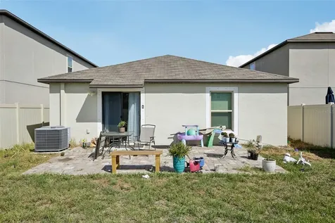9415 Lemon Drop Loop Sun City Center FL 33573